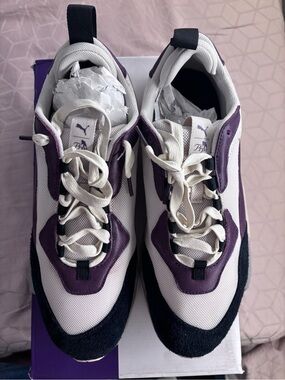 PUMA Men’s  White & Purple Retro Runner Sneakers